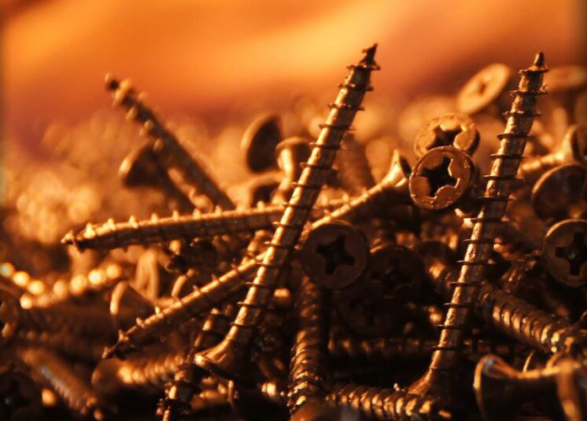 高力ボルト: 材料から熱処理までの包括的な分析